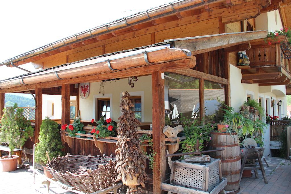 Verleierhof กัสเตลรอตโต ภายนอก รูปภาพ